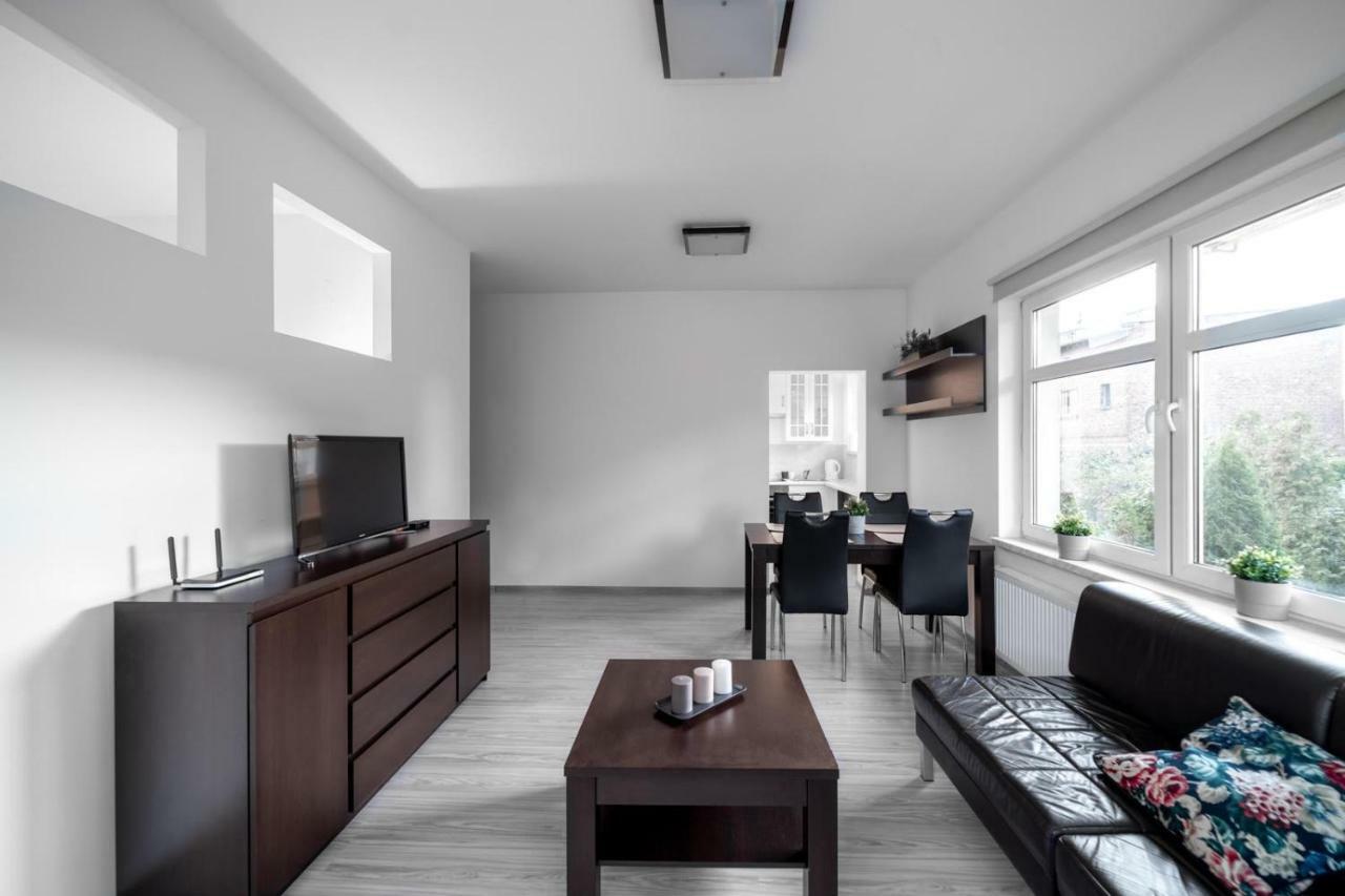 Apartament Szarych Szeregow 46A/1 Katovice Exteriér fotografie